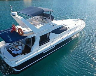 Bodrum Muhteşem Maviliğinde, 16 Metre, Konforlu Kiralık Motoryat - 4