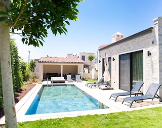 Bodrum Müskebi'de Modern Tasarımlı, Özel Havuzlu, Konforlu Villa - 1