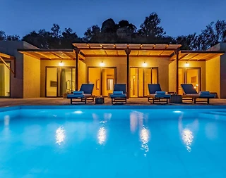 Bodrum Yakaköy'de Eşsiz Doğa Manzaralı, Özel Havuzlu, Lüks Villa - 1