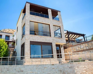 Bodrum Peksimet'te Göz Alıcı Deniz Manzaralı, Özel Havuzlu, 2+1 Villa - 1