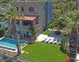 Bodrum Torba'da Muhteşem Deniz Manzaralı, Özel Havuzlu, Şık Villa - 2