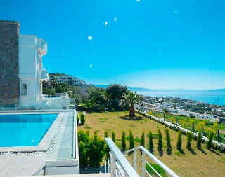 Bodrum Turgutreis'te Deniz Manzaralı, Özel Havuzlu, Bahçeli Villa - 5