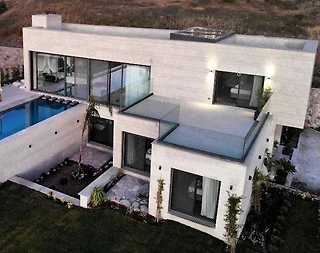 Bodrum Turgutreis'te Geniş Bahçeli, Özel Havuzlu, Merkezi Villa  - 4