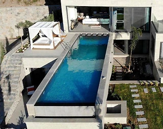 Bodrum Turgutreis'te Geniş Bahçeli, Özel Havuzlu, Merkezi Villa - 5