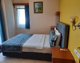 Muğla Bodrum'da Merkezi Konumda, Ortak Havuzlu, Konforlu Ev - 3