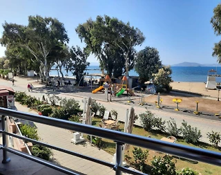 Muğla Bodrum'da Merkezi Konumda, Ortak Havuzlu, Konforlu Ev - 5