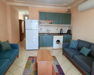 Muğla Bodrum'da Merkezi Konumda, Ortak Havuzlu, Konforlu Ev - 2