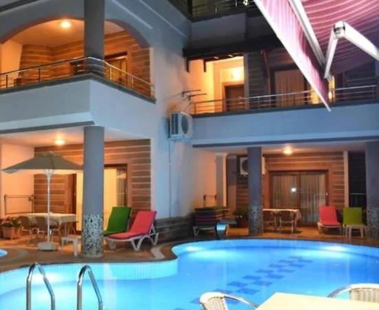 Muğla Bodrum'da Denize Yakın Konumda, Ortak Havuzlu, 2+1 Suit - 1