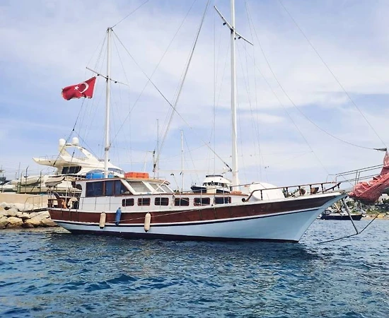 Bodrum Turgutreis'in Serin Sularında, Geniş Ailelere Uygun, Kiralık Gulet - 1