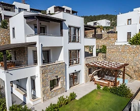 Bodrum Umurca'da Merkezi Konumda, Özel Havuzlu, 7 Kişilik Villa - 2