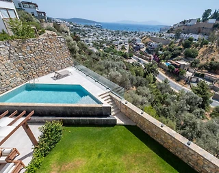 Bodrum Umurca'da Merkezi Konumda, Özel Havuzlu, 7 Kişilik Villa - 4
