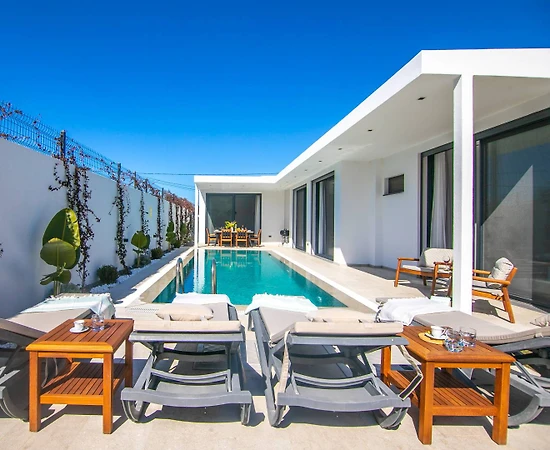 Bodrum Yalıkavak Bölgesinde Denize Yakın, Özel Havuzlu, 3+1 Villa - 1