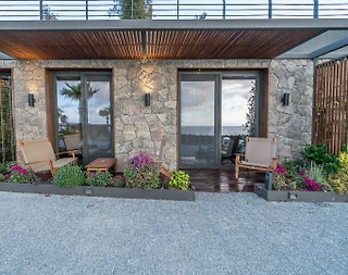 Bodrum Yalıkavak'ta Denize Sıfır, Ortak Havuzlu, Lüks Villa - 2