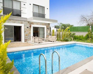 Bodrum Yalıkavak'ta Eşsiz Tasarımlı, Özel Havuzlu, Plaja Yakın Villa  - 1