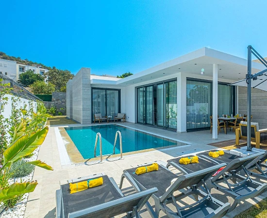 Bodrum Yalıkavak'ta Geniş Ailelere Uygun, Özel Havuzlu, Lüks Villa - 1