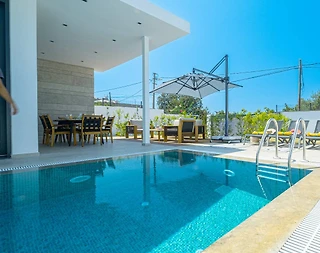 Bodrum Yalıkavak'ta Geniş Ailelere Uygun, Özel Havuzlu, Lüks Villa - 3