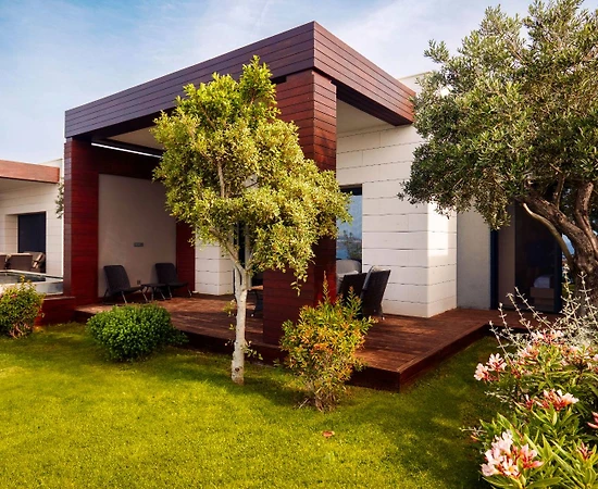 Bodrum Yalıkavak'ta Denize Sıfır, Ortak Havuzlu, 3+1 Villa - 1