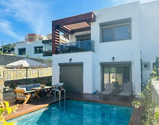 Bodrum Yalıkavak'ta Denize Yakın, Özel Havuzlu, 4+1 Villa - 1