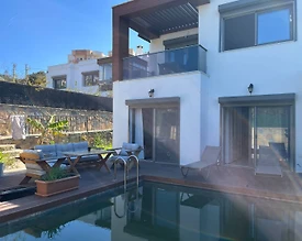 Bodrum Yalıkavak'ta Denize Yakın, Özel Havuzlu, 4+1 Villa - 2