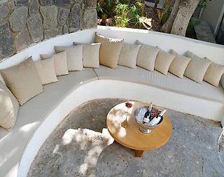 Bodrum Bitez'de Konforlu, Havuz ve Bahçe Manzaralı, 1+1 Suite Daire - 3