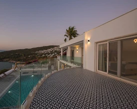 Bodrum Bölgesinde Denize Sıfır, Ailelere Uygun, Özel Havuzlu Villa - 2