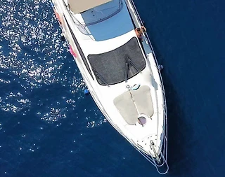 Bodrum'un Eşsiz Güzellikteki Denizinde, 6 Kişilik Kiralık Motoryat - 3