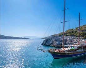 Bodrum'un Eşsiz Maviliklerinde, 22 Metre, 6 Kabinli, Kiralık Gulet - 2