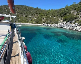 Bodrum'un Mavi Sularında, 3 Kabinli, 6 Kişilik, Konforlu Gulet - 3
