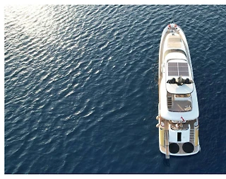 Bodrum'un Muhteşem Maviliğinde, 5 Kabinli, 32 Metre, Kiralık Motoryat - 2