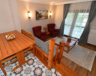 Bolu Abant'ta Çekirdek Ailelere Uygun, Kahvaltı Dahil, Şık Villa - 4