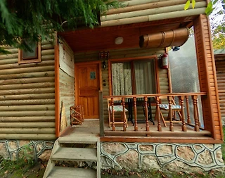 Bolu Abant'ta Tesis İçerisinde, Kahvaltı Dahil, Dubleks Bungalov - 3