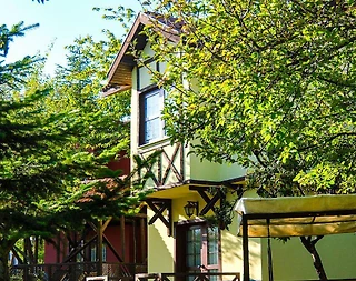 Bolu Abant'ta Tesis İçerisinde, Kapalı Ortak Havuzlu, Konforlu Villa - 1