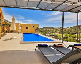 Kaş Bezirgan'da Sakin Konumda, Özel Havuzlu, Kiralık Bungalov - 3