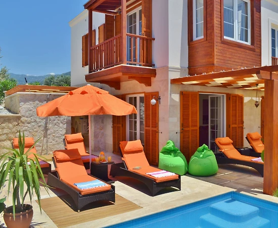 Kaş Kalkan'da Site İçerisinde, Özel Havuzlu, Konforlu Yazlık Villa - 1