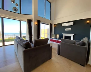 Kaş Üzümlü'de Doğa İle İç İçe, Kapalı Havuzlu, Korunaklı Villa - 4