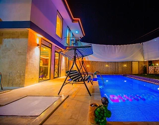 Kaş Patara'da Şehir Merkezine Yakın, Özel Havuzlu, Lüks Villa - 2