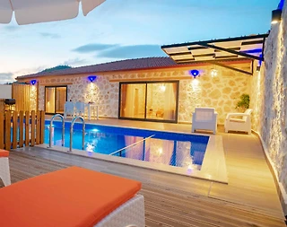 Kaş İslamlar'da Taş Mimarili, Özel Havuzlu, Modern Tasarımlı Villa - 5