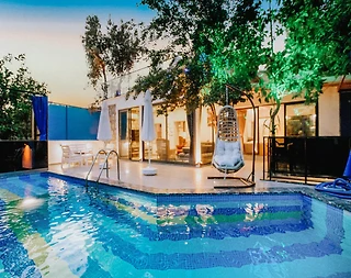 Kaş İslamlar'da Muhteşem Doğa İçerisinde, Özel Havuzlu, Hamamlı Villa - 1