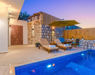 Kaş Bezirgan'da Balayı Çiftlerine Uygun, Özel Havuzlu, Romantik Villa - 4