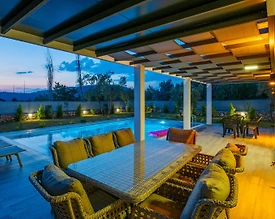 Fethiye Ölüdeniz'de Geniş Ailelere Uygun, Özel Havuzlu, Jakuzili Villa - 3