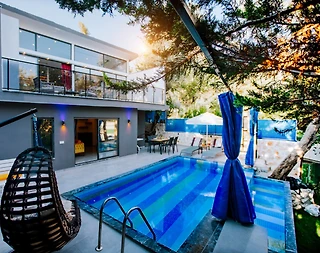 Kaş İslamlar'da Doğa İçerisinde, Özel Havuzlu, Saunalı Villa - 1
