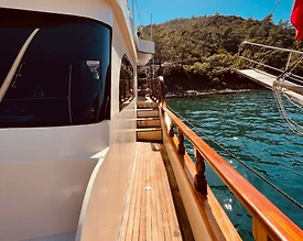 Göcek'te Eşsiz Mavi Sularda, 5 Çift Kabinli, Kiralık Gulet - 2