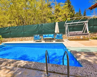 Kaş Sarıbelen'de Muhteşem Doğada, Isıtmalı Havuzlu, Taş Villa - 4