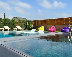 Antalya Serik'te Ferah Bahçeli, Isıtmalı Havuzlu, Konforlu Lüks Villa - 3