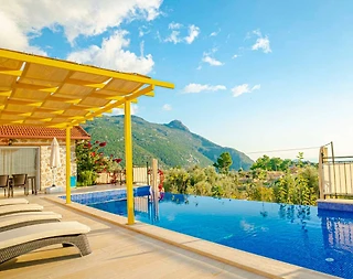 Kaş İslamlar'da Otantik Tasarımlı, Özel Havuzlu, 4 Kişilik, Taş Villa - 1