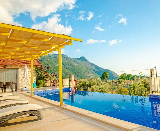 Kaş İslamlar'da Otantik Tasarımlı, Özel Havuzlu, 4 Kişilik, Taş Villa - 1