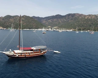 Göcek'in Harika Sularında, Lüks Tasarımlı, Kiralık Gulet - 5