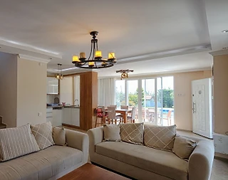 Ortaca Dalyan'da Doğa Manzaralı, Özel Havuzlu, Geniş Bahçeli Villa - 5