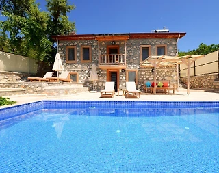 Kaş İslamlar'da Taş ve Ahşap Mimarili, Özel Havuzlu, 4 Kişilik Villa - 2