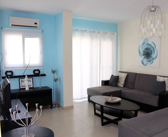 Kıbrıs İskele'de Balayı Çiftlerine Uygun, Tesis İçerisinde, 1+1 Daire - 1